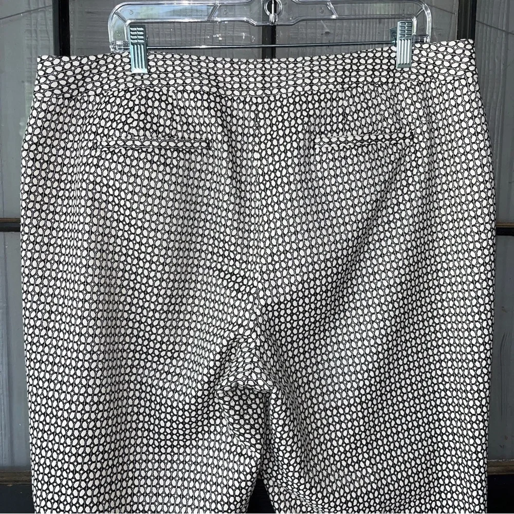 Talbots Chatham style pants, cream & black print, zipper on side, back pockets - Picture 6 of 13